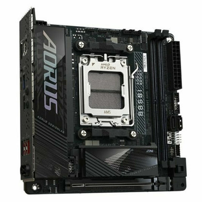 Motherboard Gigabyte AMD AM5 AMD-10